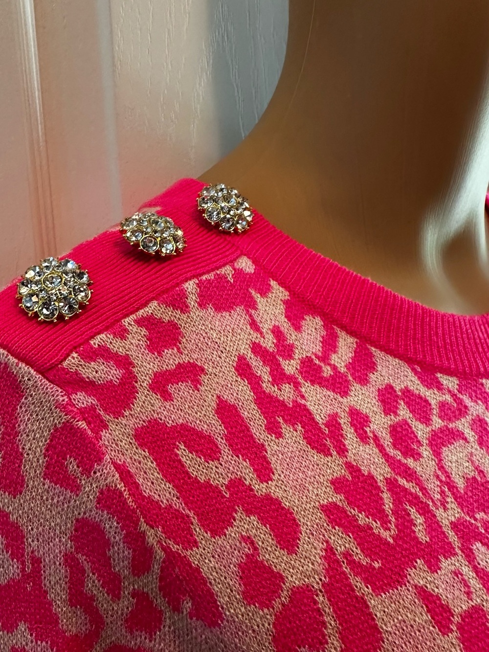 Lilly Pulitzer Hot Pink and Cream Leopard Print Crewneck Sweater - Picture 7 of 8